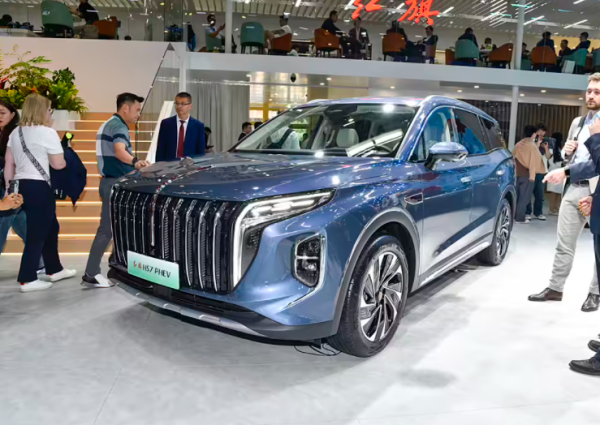 有富策略 红旗HS7 PHEV将于6月中下旬上市！轴距为2920mm